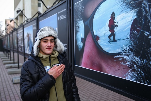 В Ставрополе прошло торжественное открытие уличной художественной фотовыставки «Вызов Северному полюсу»