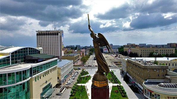 Александровская площадь Ставрополя
