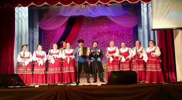 Ансамбль «Казачьи напевы» высоко оценили на региональном фестивале казачьей культуры
