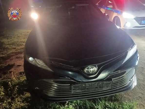 В Кисловодске автомобиль “Тойота Камри” сбил подростка на пешеходном переходе и скрылся