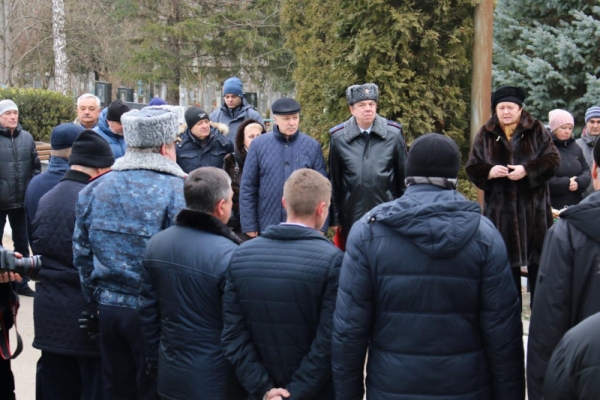 В Ставропольском крае почтили память сотрудников, погибших 25 лет назад при исполнении служебного долга