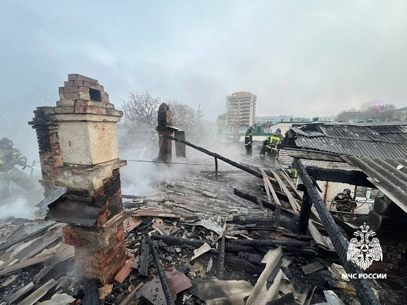 Человек погиб в пожаре в центре Ставрополя