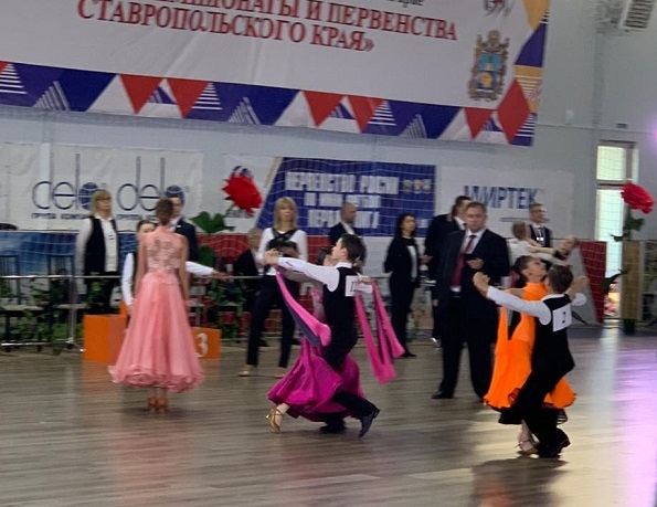 Танцоры танцевально-спортивного клуба «Бонус» вошли в число лучших на чемпионате Ставрополья