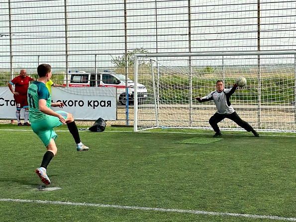 Команда УФСИН Ставрополья приняла участие в турнире по мини-футболу, посвященному Дню Победы