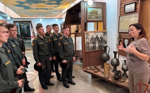 Стажеры посетили зеленокумский краеведческий музей