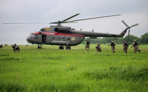 Десантная подготовка Росгвардии с вертолетом Ми-8