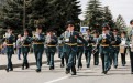 Сотрудники Росгвардии маршируют в Пятигорске