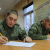 На Северном Кавказе более 400 военнослужащих написали письма домой ко Дню матери