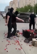 В Ставрополе разыскивают вандалов, разгромивших овощную точку