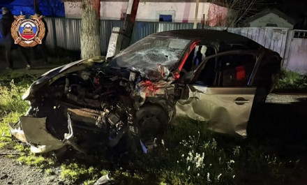 В Курском округе в результате столкновения двух автомобилей погиб человек ещё 1 ранен