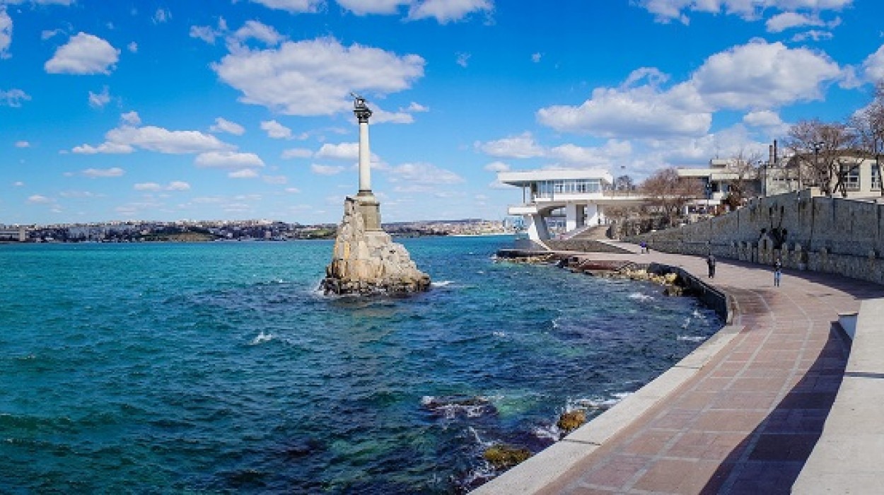 Чем привлекателен Севастополь как центр рекреационного туризма?
