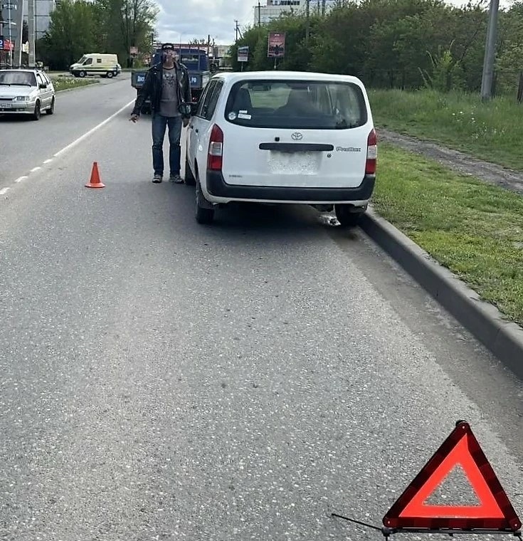 В Михайловске 16-летняя девушка попала под колеса вне пешеходного перехода, водитель имеет нарушения ПДД