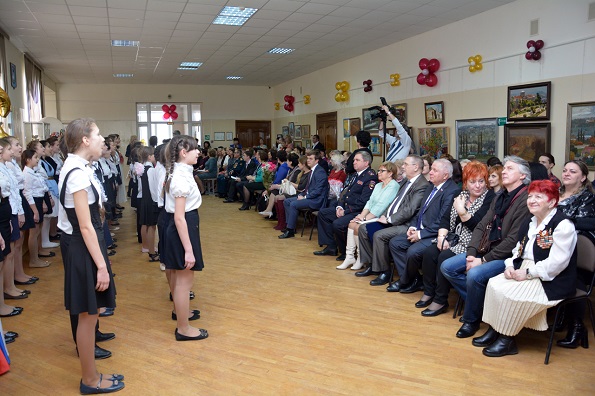 60-летний юбилей отметила ставропольская гимназия №9