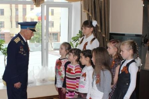 У ставропольских школьников прошел конкурс рисунков, посвященный Дню Победы