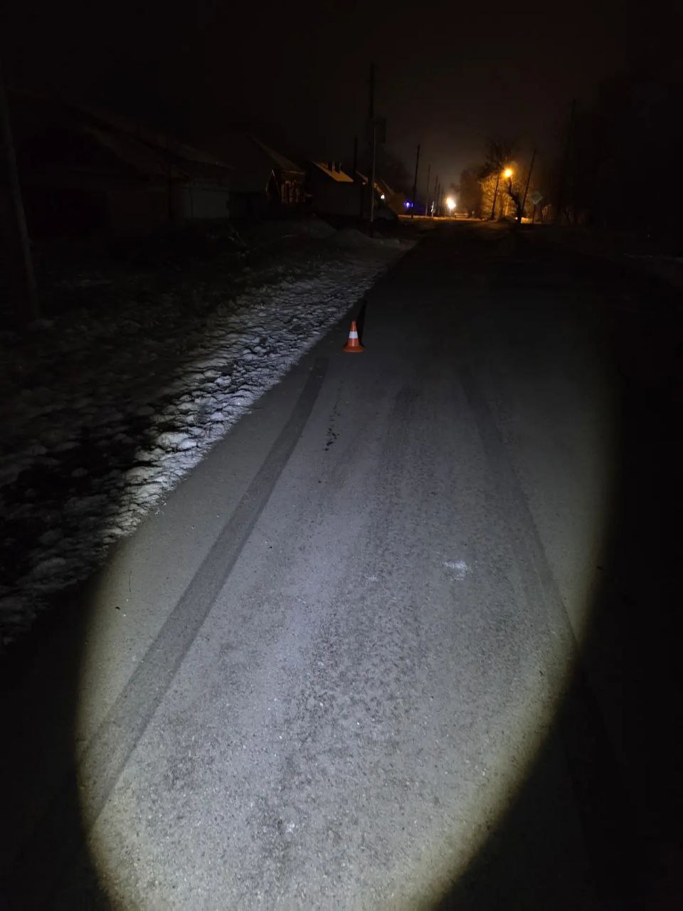 25 декабря в 19 часов 12 минут в станице Староизобильной, 30-летний водитель автомашины "ВАЗ-2110" допустил наезд на пешехода.