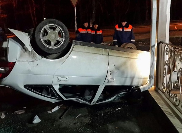 Пьяный водитель на "Приоре" сбил двух пешеходов в Железноводске