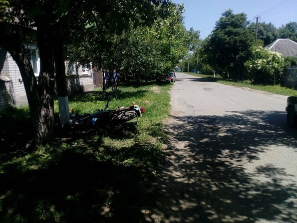В Александровском районе несовершеннолетний водитель мотоцикла погиб в результате ДТП